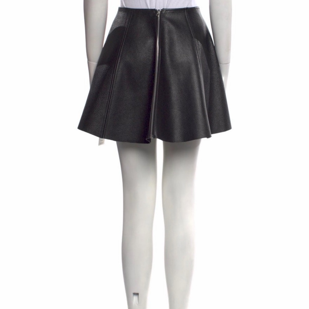REAL Leather Skirt - Picture 4 of 7